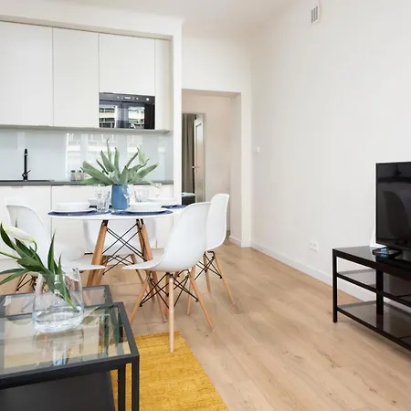 Family City Center By Renters Prestige