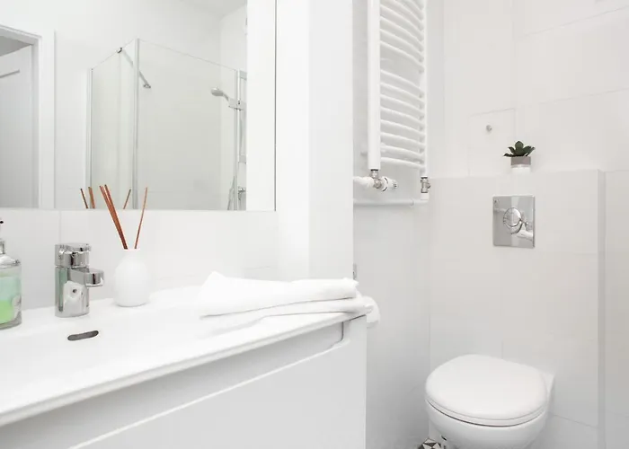 Family City Center By Renters Prestige Apartment *