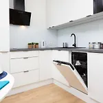 Family City Center By Renters Prestige Apartamento